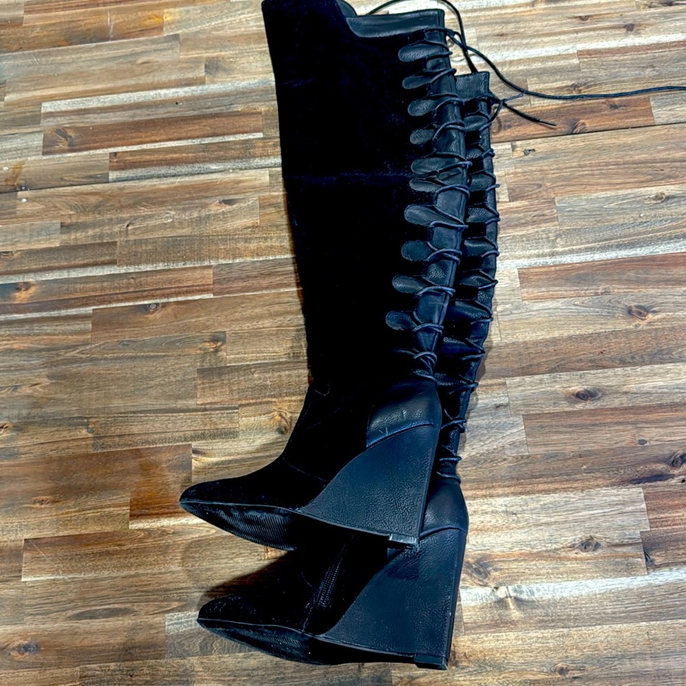 Corset boots